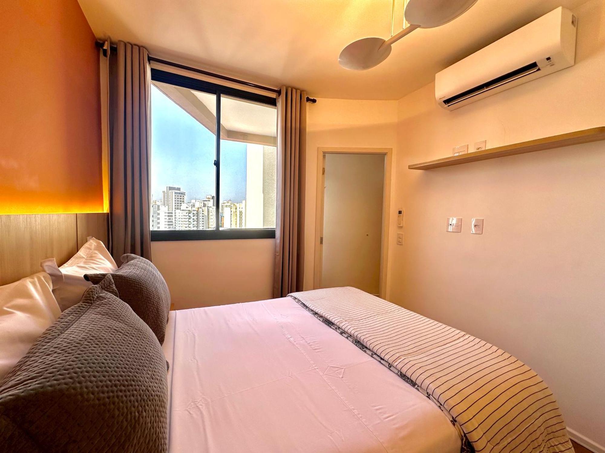 Apartamento 2 Ar Condicionado E Garagem Uh1207