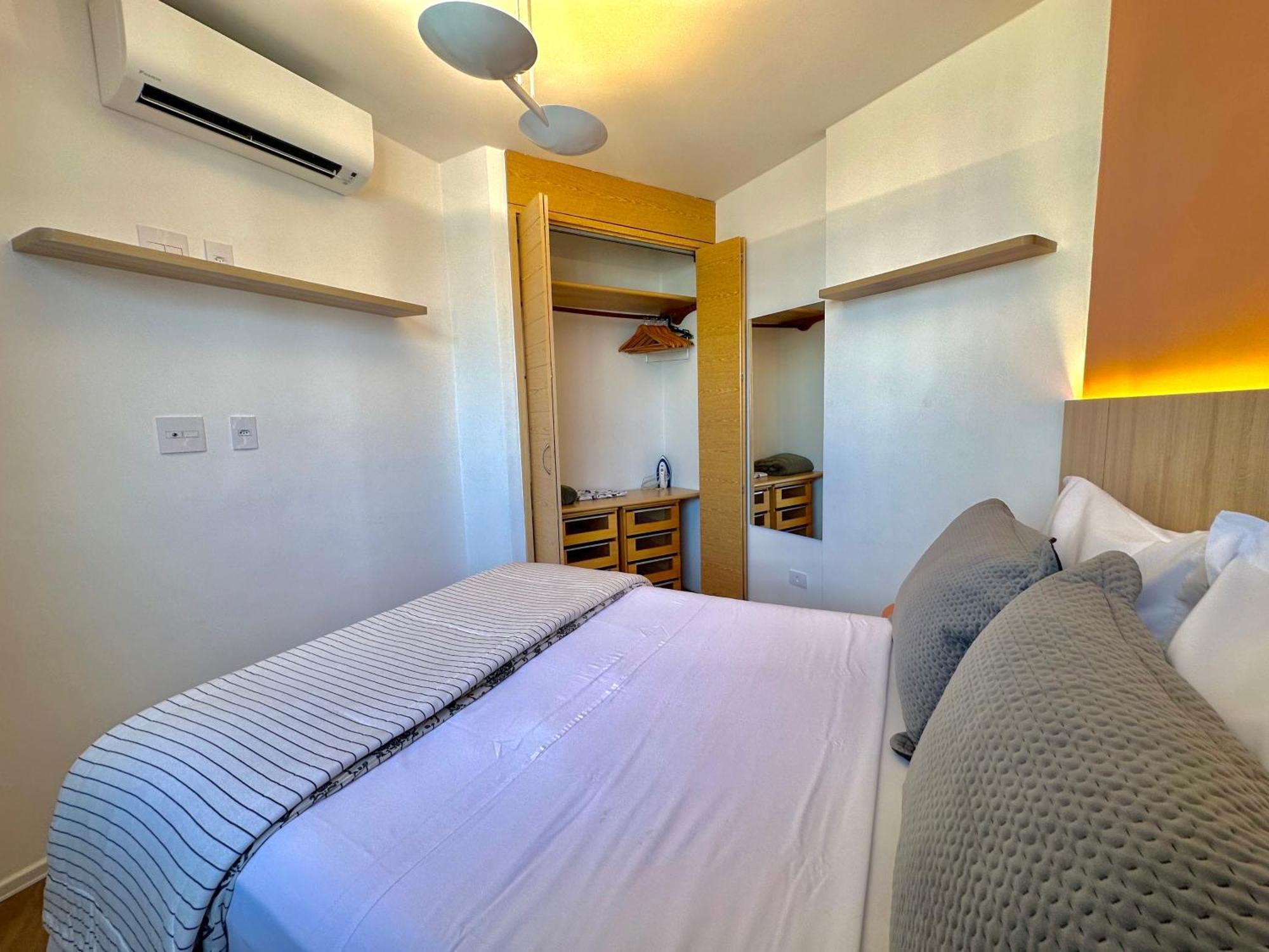Apartamento 2 Ar Condicionado E Garagem Uh1207