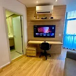 Studio 2 Ar Condicionado E Garagem Uh1207